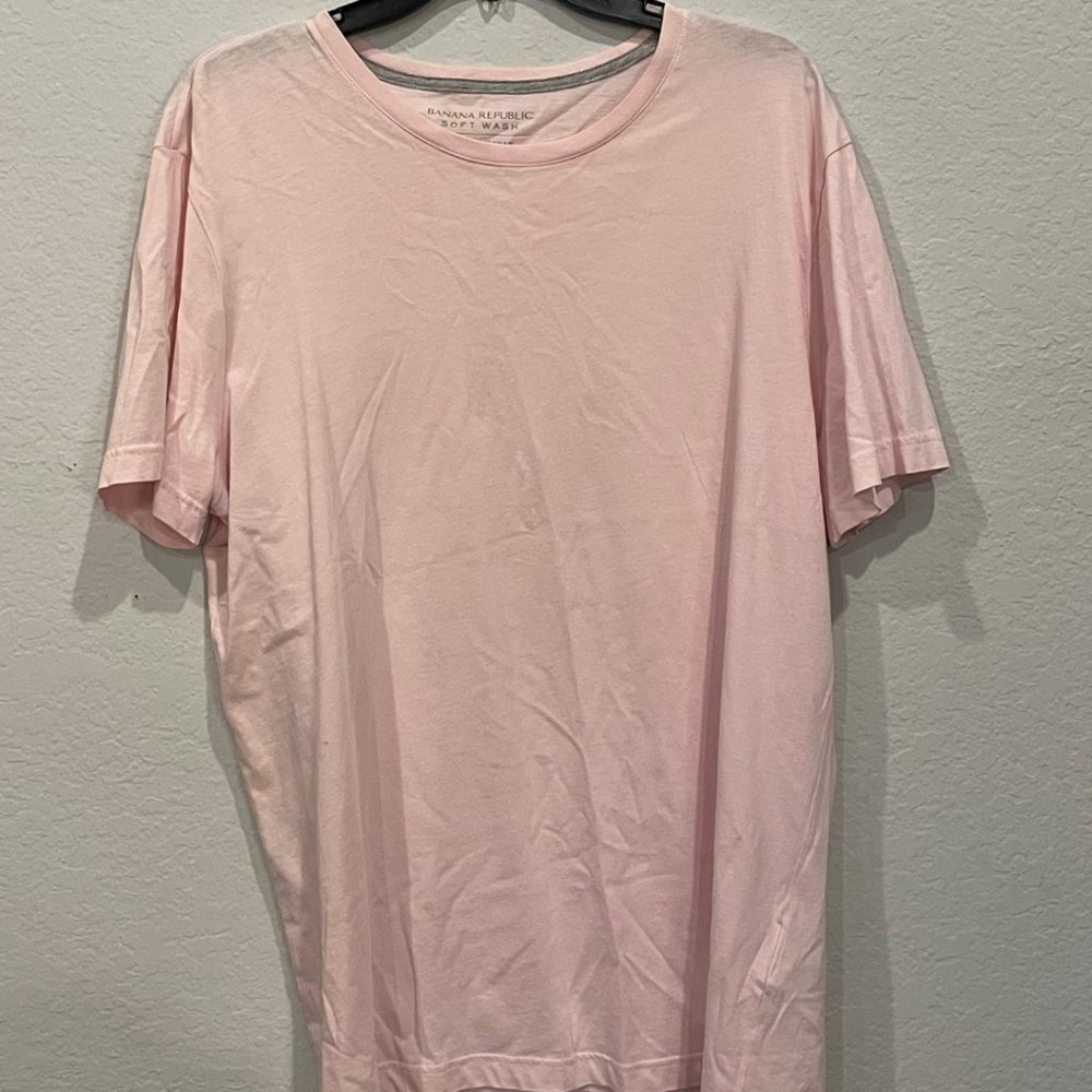 BANANA REPUBLIC pink short sleeve t-shirt
